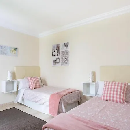 Apartmán Rolycar 104 *