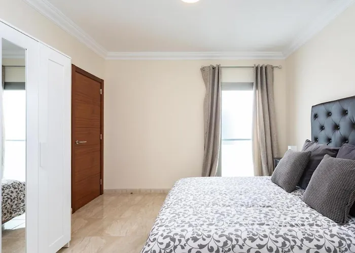 Apartment Rolycar 104 *