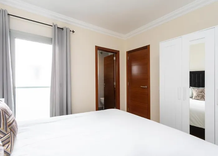 Apartment Rolycar 104