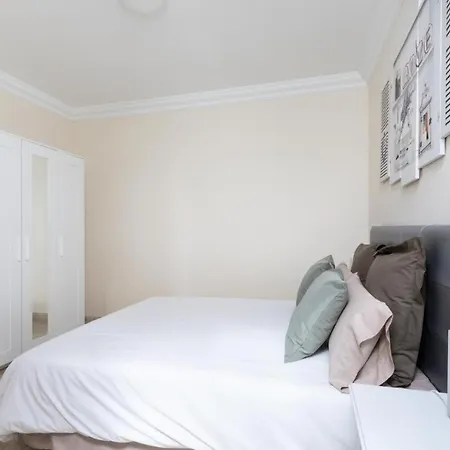 Rolycar 104 * Icod De Los Vinos